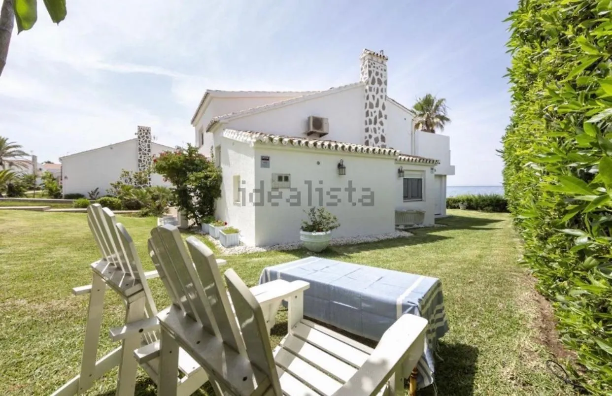 Vila Marbesa Playa Casa Del Mar Marbella